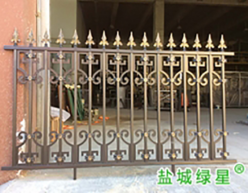 句容供应护栏网片多少钱